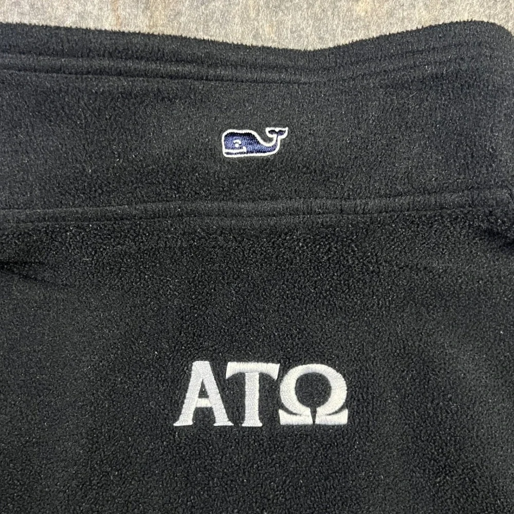 Vineyard Vines K-State Wildcats 1/4 Zip Fleece M Alpha Tau Omega Black Pullover